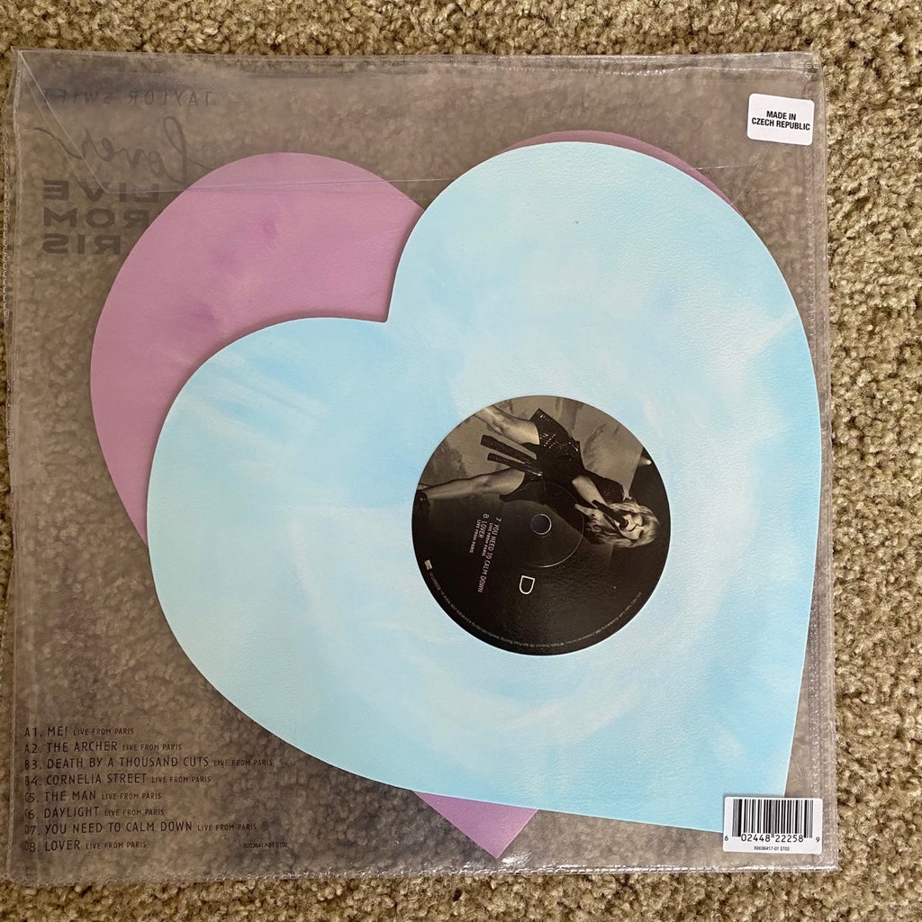 Taylor Swift's "Lover (Live from Paris)